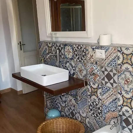 Apartment Charme Nel Borgo - Lina *