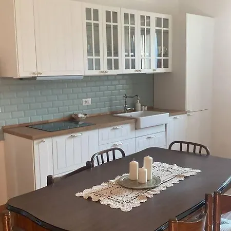 Charme Nel Borgo - Lina * Corniglio